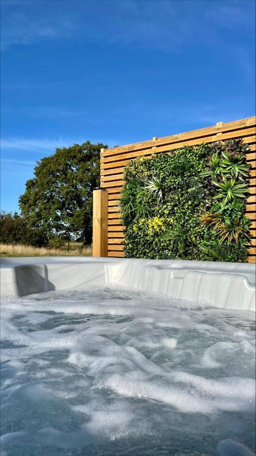 Eastridge Glamping Vila Shrewsbury Exterior foto